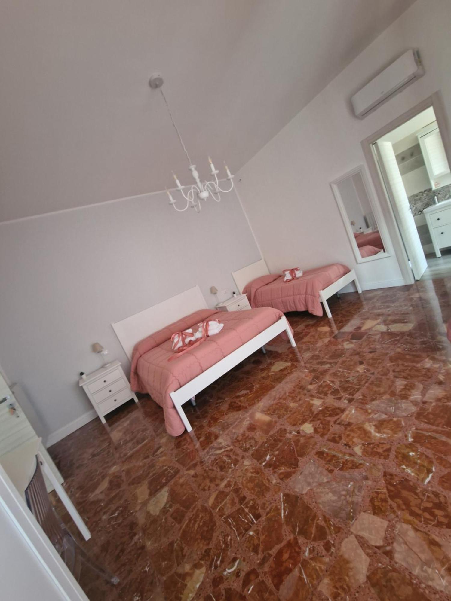 I Pini B&B Recale Exterior photo